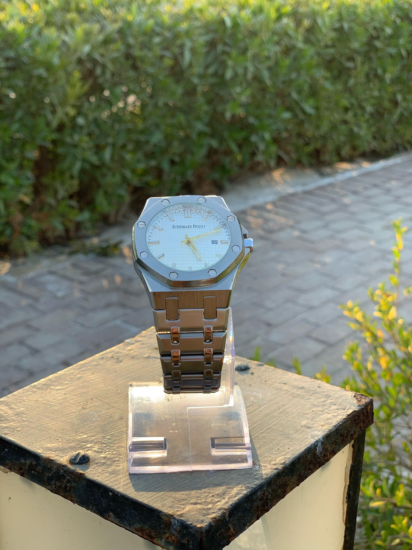 Audemars Piguet Unique Finishing with Date Adjuster